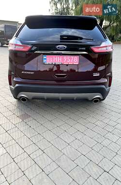 Внедорожник / Кроссовер Ford Edge 2019 в 