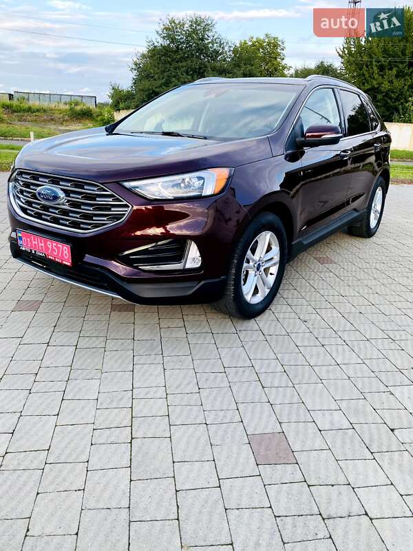 Внедорожник / Кроссовер Ford Edge 2019 в Владимире