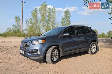 Внедорожник / Кроссовер Ford Edge 2018 в 