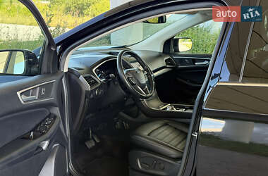 Внедорожник / Кроссовер Ford Edge 2019 в 