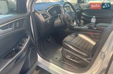 Внедорожник / Кроссовер Ford Edge 2015 в 