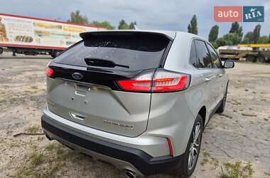 Внедорожник / Кроссовер Ford Edge 2019 в 