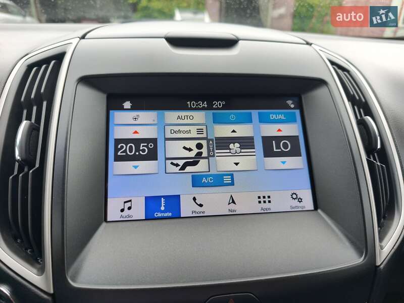 Внедорожник / Кроссовер Ford Edge 2016 в Стрые