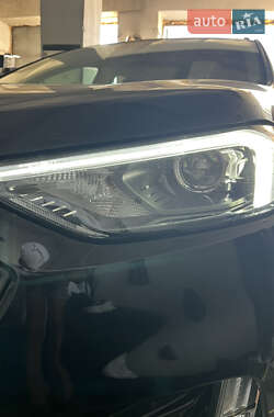 Внедорожник / Кроссовер Ford Edge 2022 в 
