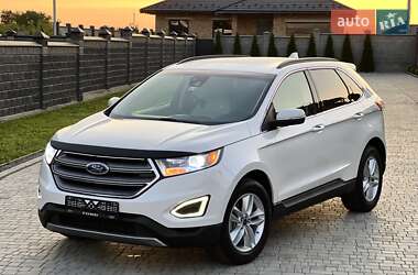 Внедорожник / Кроссовер Ford Edge 2016 в 