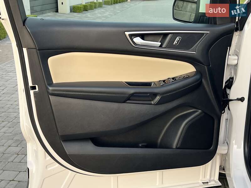 Внедорожник / Кроссовер Ford Edge 2016 в Ровно