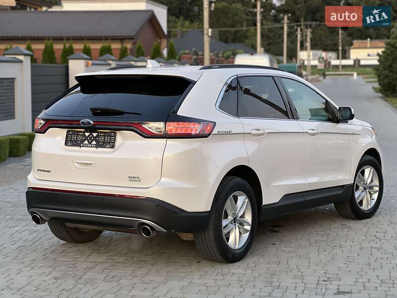 Внедорожник / Кроссовер Ford Edge 2016 в Ровно