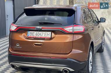 Внедорожник / Кроссовер Ford Edge 2016 в 