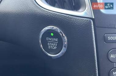 Внедорожник / Кроссовер Ford Edge 2016 в 