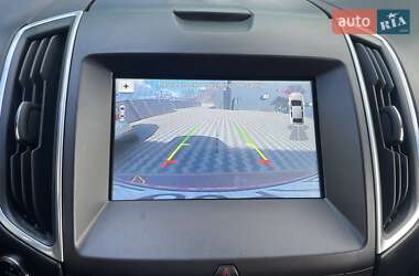 Внедорожник / Кроссовер Ford Edge 2016 в 