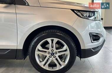 Внедорожник / Кроссовер Ford Edge 2018 в 