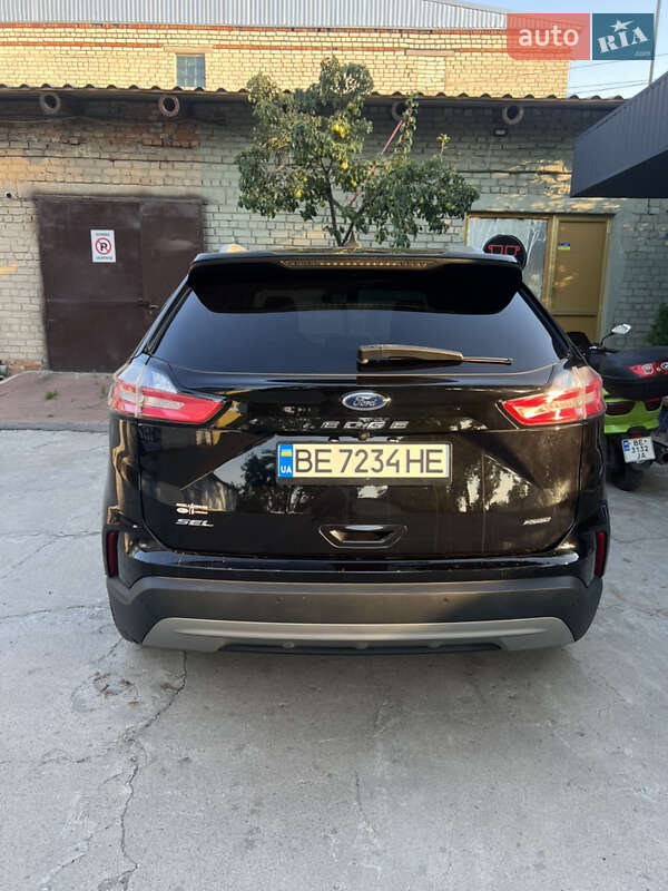 Внедорожник / Кроссовер Ford Edge 2022 в Первомайске