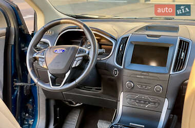 Внедорожник / Кроссовер Ford Edge 2020 в 