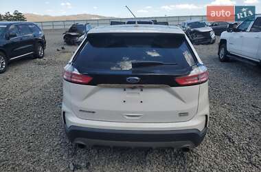 Внедорожник / Кроссовер Ford Edge 2018 в 