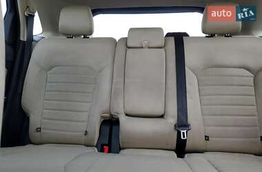 Внедорожник / Кроссовер Ford Edge 2016 в 