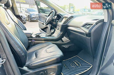 Внедорожник / Кроссовер Ford Edge 2015 в 