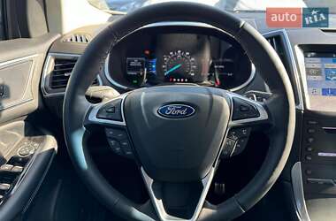 Внедорожник / Кроссовер Ford Edge 2018 в 