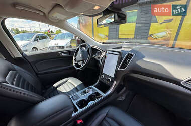 Внедорожник / Кроссовер Ford Edge 2022 в 