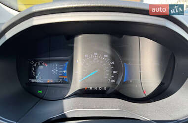 Внедорожник / Кроссовер Ford Edge 2022 в 