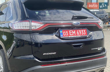 Внедорожник / Кроссовер Ford Edge 2016 в 