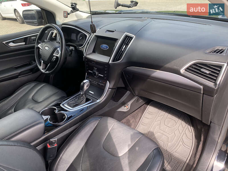 Внедорожник / Кроссовер Ford Edge 2016 в Луцке