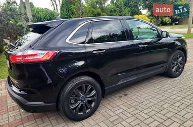 Внедорожник / Кроссовер Ford Edge 2022 в 