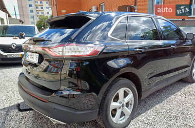 Внедорожник / Кроссовер Ford Edge 2016 в 