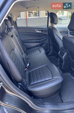 Внедорожник / Кроссовер Ford Edge 2019 в 