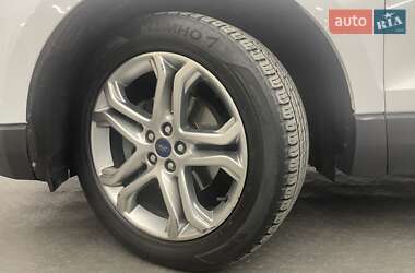 Внедорожник / Кроссовер Ford Edge 2016 в 