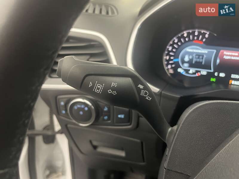 Внедорожник / Кроссовер Ford Edge 2016 в Киеве