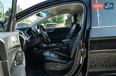 Внедорожник / Кроссовер Ford Edge 2018 в 
