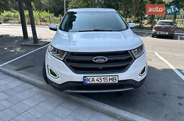 Внедорожник / Кроссовер Ford Edge 2016 в 