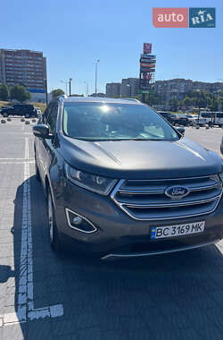 Внедорожник / Кроссовер Ford Edge 2017 в 