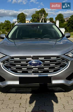 Внедорожник / Кроссовер Ford Edge 2021 в 