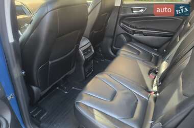 Позашляховик / Кросовер Ford Edge 2019 в 