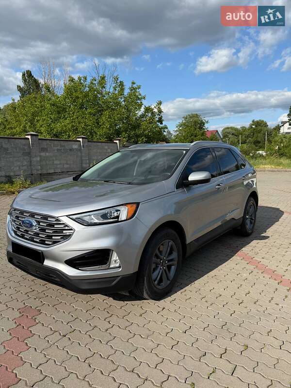 Внедорожник / Кроссовер Ford Edge 2021 в 