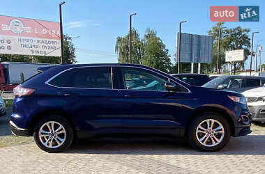 Внедорожник / Кроссовер Ford Edge 2016 в 