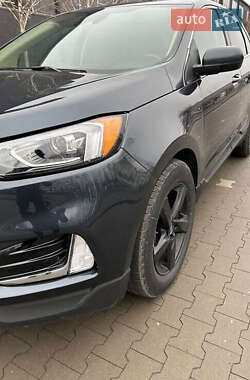 Внедорожник / Кроссовер Ford Edge 2022 в 