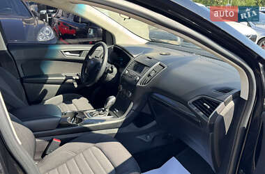 Внедорожник / Кроссовер Ford Edge 2016 в 