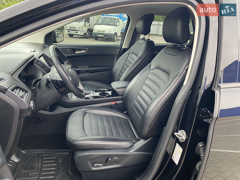Внедорожник / Кроссовер Ford Edge 2016 в Дубно