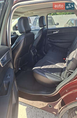 Внедорожник / Кроссовер Ford Edge 2021 в 