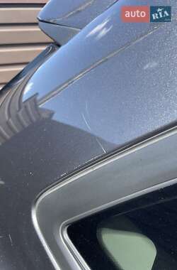 Внедорожник / Кроссовер Ford Edge 2015 в 
