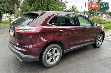 Внедорожник / Кроссовер Ford Edge 2018 в 