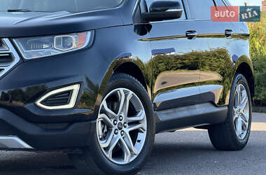 Внедорожник / Кроссовер Ford Edge 2018 в 