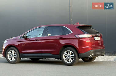 Внедорожник / Кроссовер Ford Edge 2016 в 