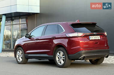 Внедорожник / Кроссовер Ford Edge 2016 в 