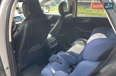 Внедорожник / Кроссовер Ford Edge 2016 в 