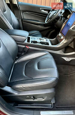 Внедорожник / Кроссовер Ford Edge 2021 в 