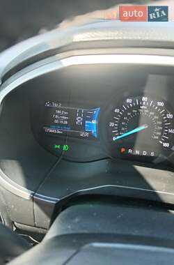 Внедорожник / Кроссовер Ford Edge 2021 в 