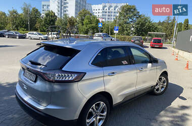 Внедорожник / Кроссовер Ford Edge 2017 в 